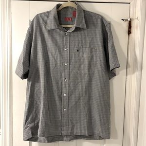 💥50% sale💥Izod button down shirt size L. E#268